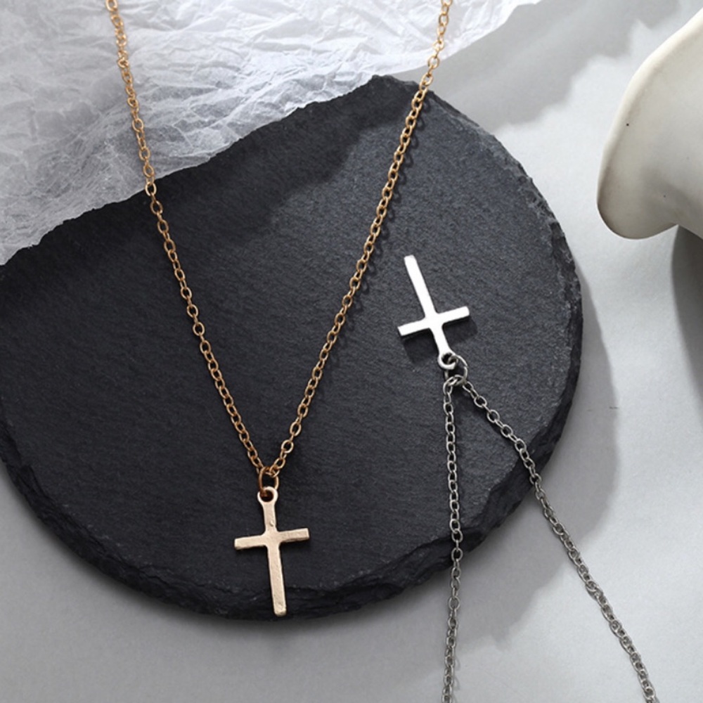 NEW Silver Cross Pendant Necklace